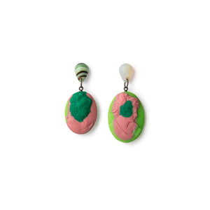 Mismatched green and pink cameos